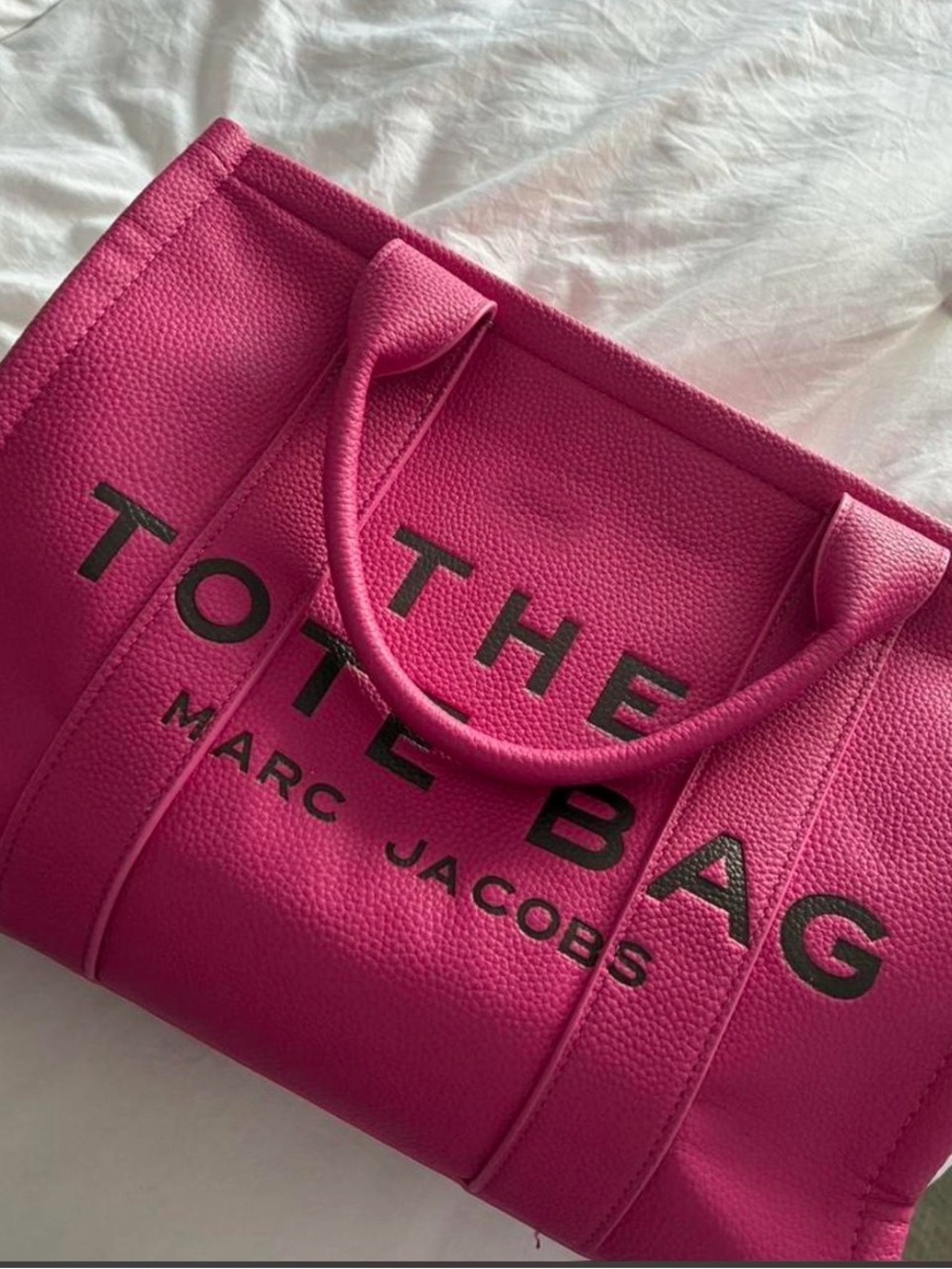 Marc Jacobs The Tote Bag in Bright Pink - Picture 3 of 4